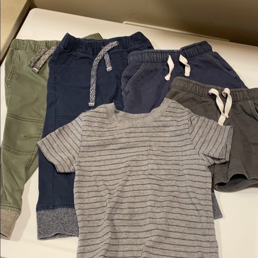 Bundle Cat & jack size 2T pants shorts and shirt